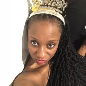 Meet your Posher, Lorraine